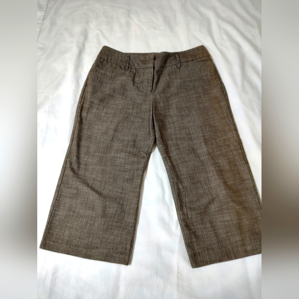 Women's capris